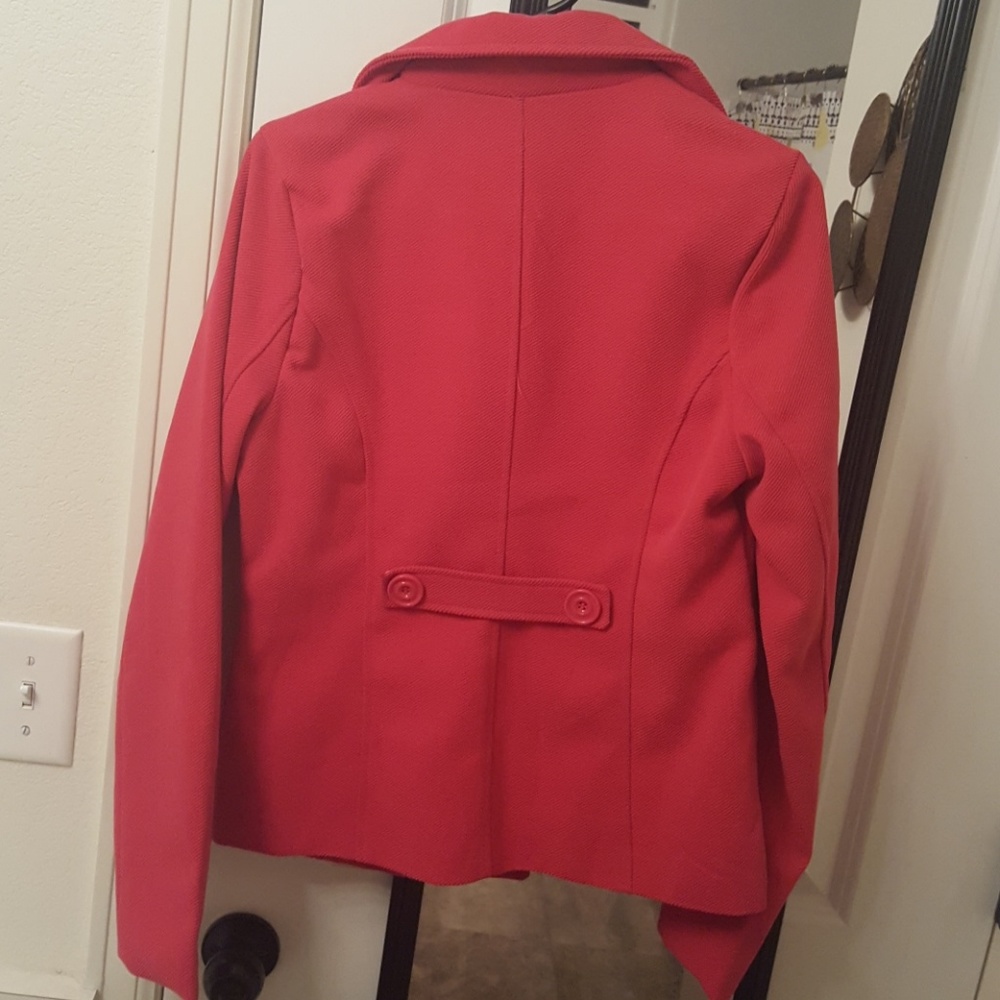 Pink coat - Picture 2 of 3